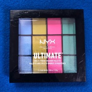 NYX Eyeshadow pallet NEW! Never used!